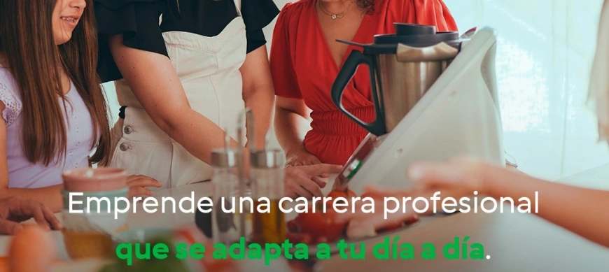 EMPRENDE UNA CARRERA PROFESIONAL