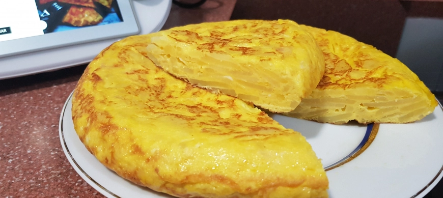 TORTILLA DE PATATAS (NUEVO CORTADOR Y LAMINADOR )