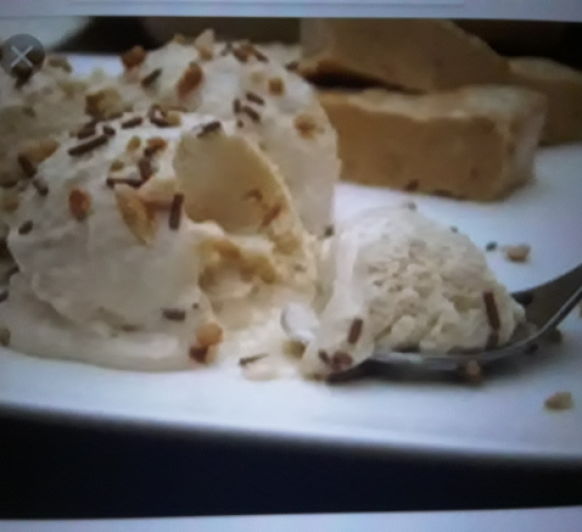 Helado de turrón Jijona blando
