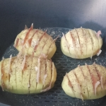 Patatas hasselback